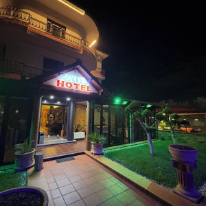 Hotel Drini Hotel cazare Rrashbull
