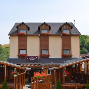 Hotel Juliu'S Panzio Csikszereda cazare Miercurea-Ciuc