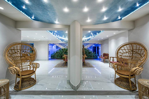 dal travel Senses Blue Boutique