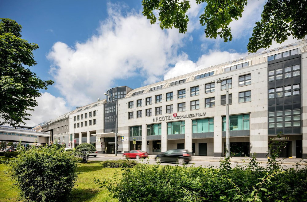 Hotel Arcotel Donauzentrum