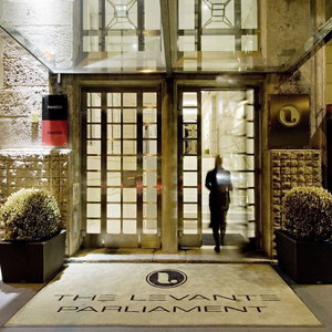 Hotel The Levante Parliament A Design Hotel cazare Innere Stadt