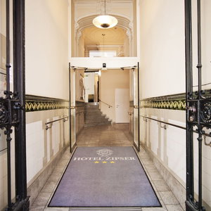 Hotel Hotel Zipser cazare Innere Stadt