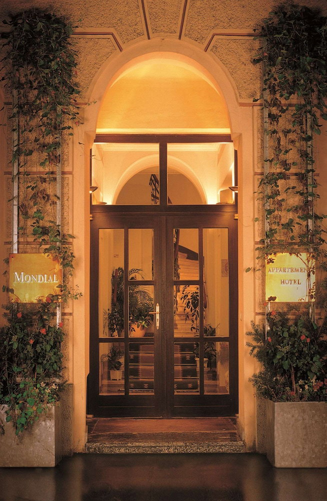 Hotel Mondial Appartement Hotel