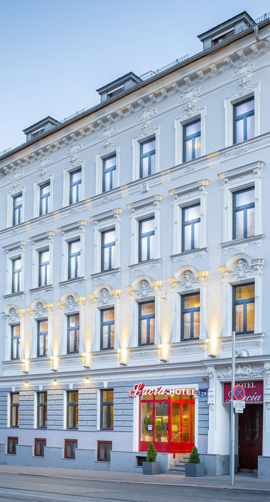 Hotel Lucia Hotel