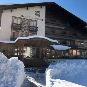 Hotel Hotel Berghof cazare Berg im Drautal