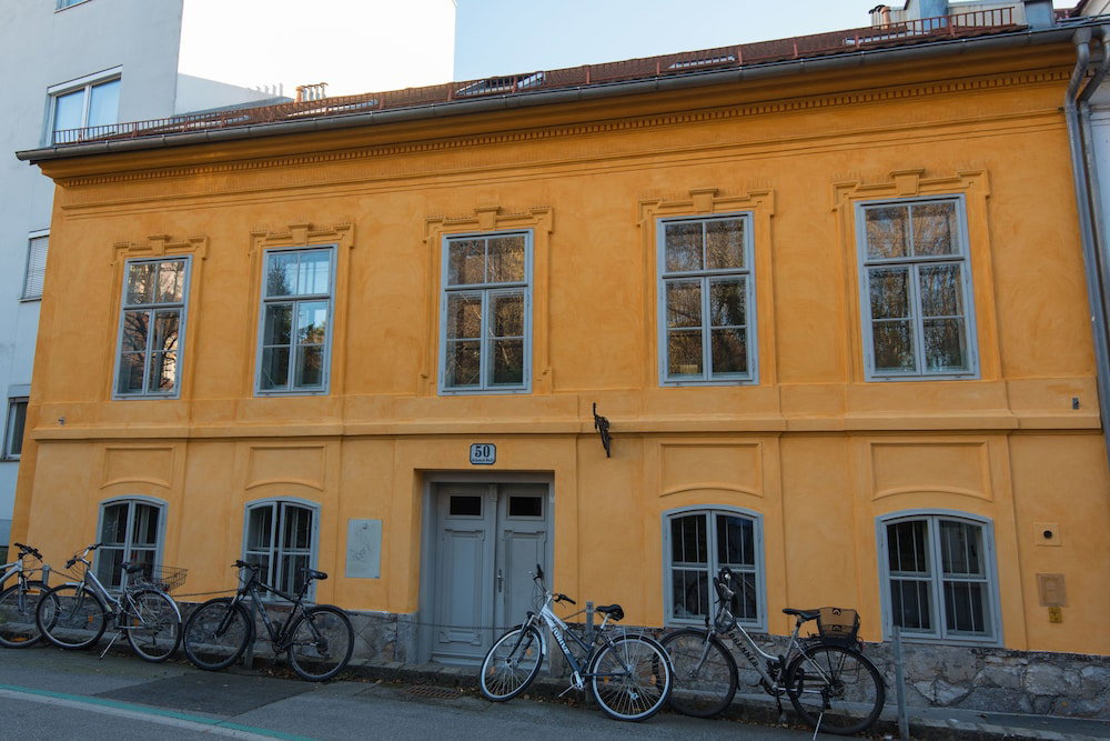 Hotel Appartements In Graz Beim Lkh