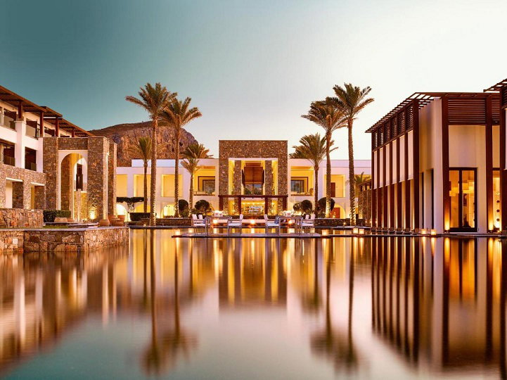 dal travel Amirandes a Grecotel Resort to Live