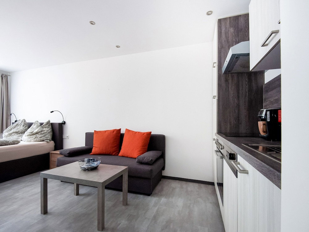Hotel Chalet In Kaprun Near Ski Slopes