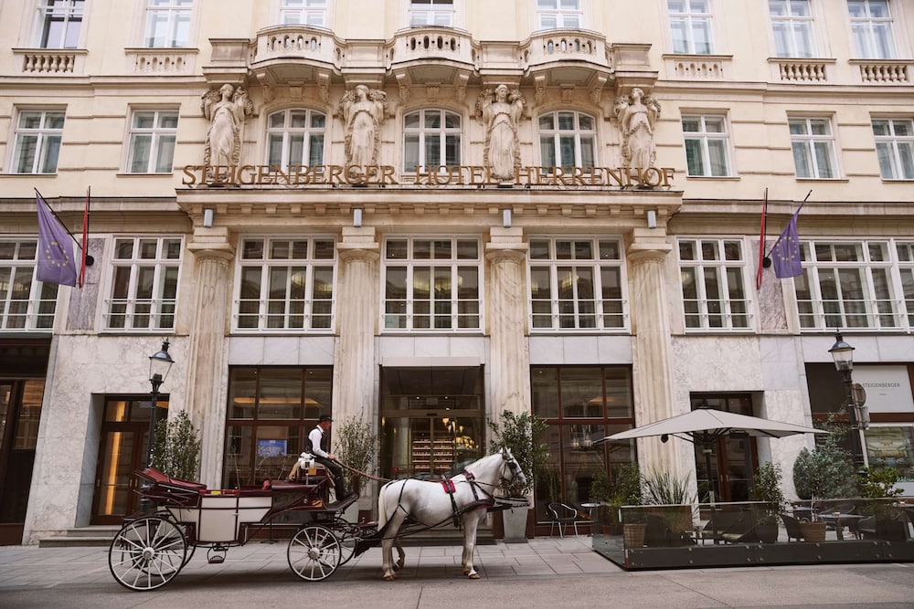 Hotel Steigenberger Hotel Herrenhof