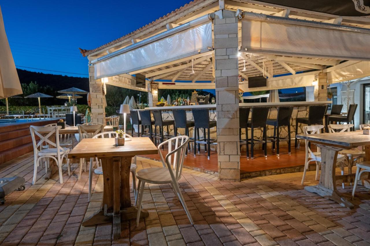dal travel Nikos Apartments