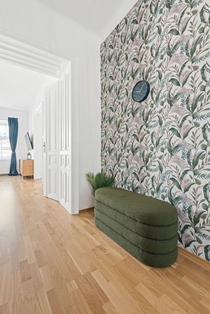 Hotel 4Ty3-Apartments Rochus-Market Is Calling