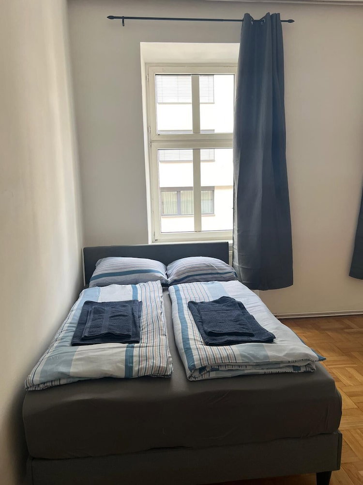 Hotel Modern 1Br City Apt For 5 Great Location