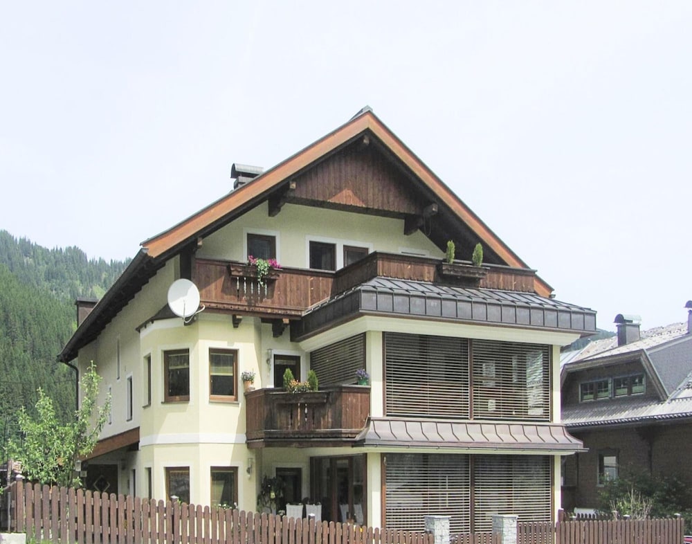 Hotel Apartment In Krimml With Parking Space
