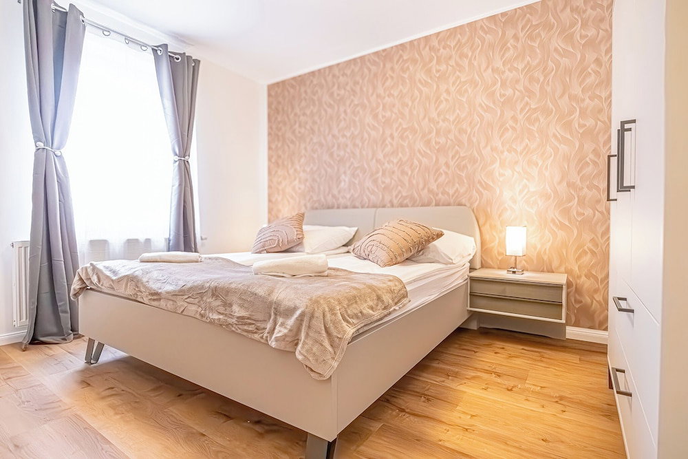 Hotel Amazing 2Br 1Lr Apt Near Donaustadt