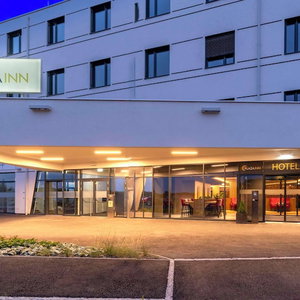 Hotel Plaza Inn Wiener Neustadt, Bw Signature Collection cazare Wiener Neustadt