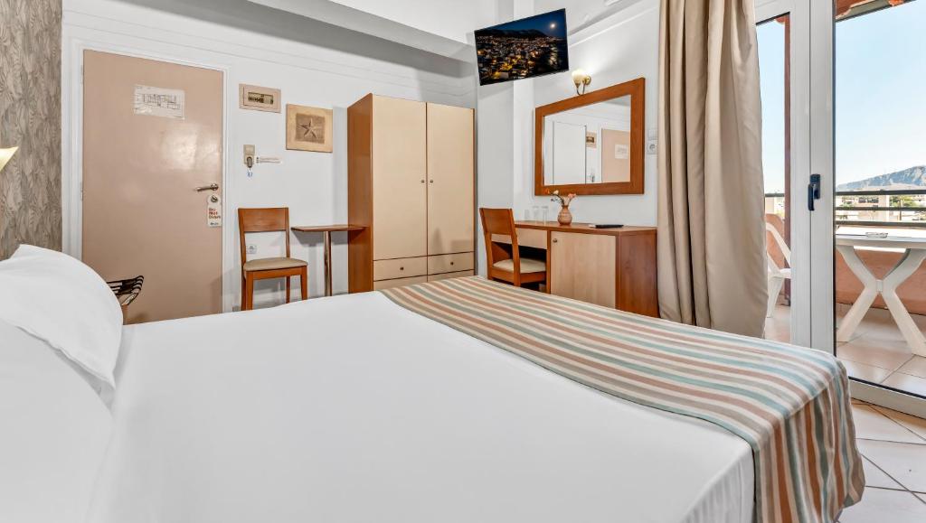 dal travel Erato Hotel