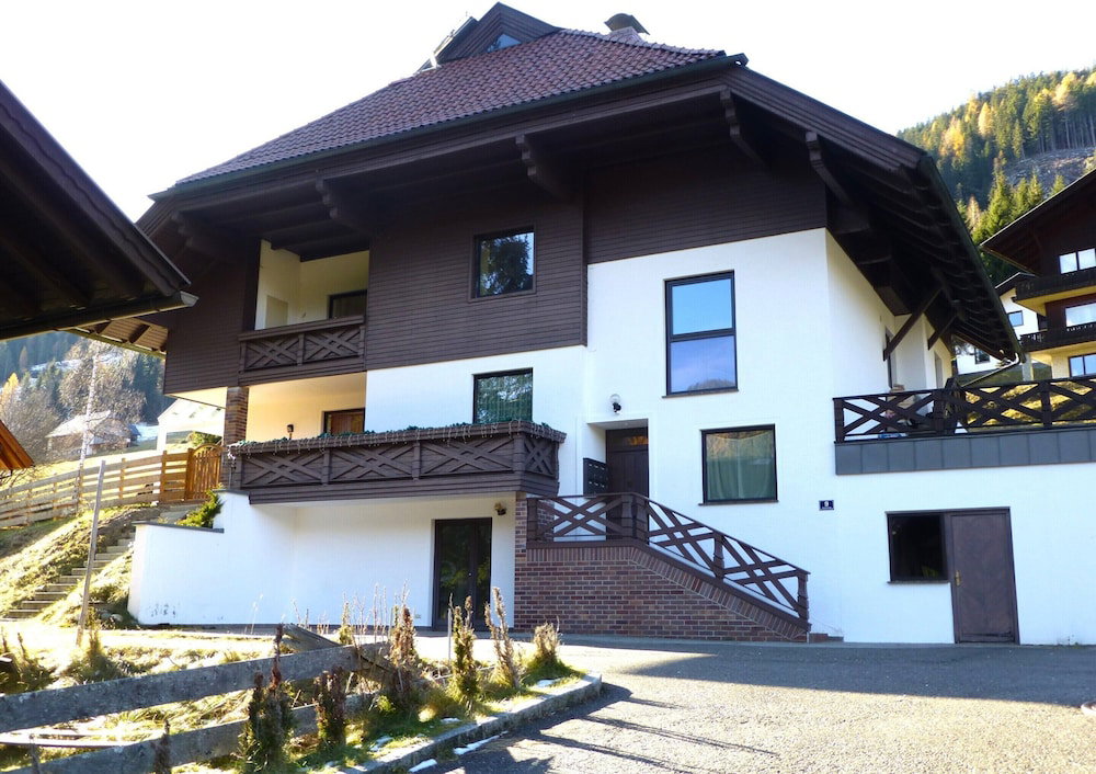 Hotel Apartment In Bad Kleinkirchheim Near Hiking
