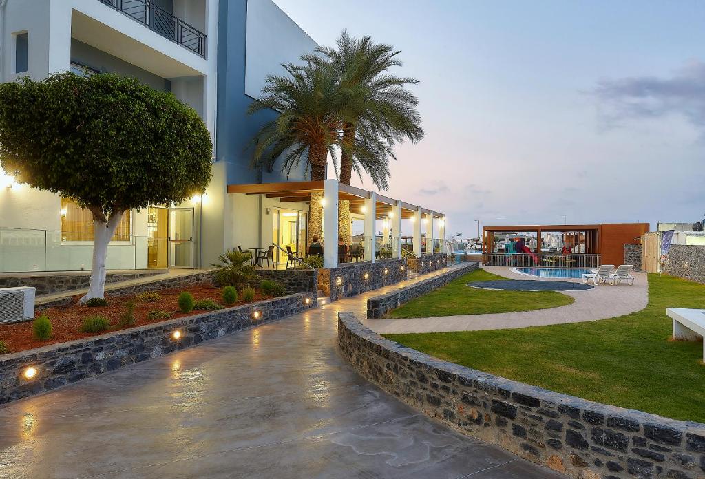 dal travel Astir Beach Hotel