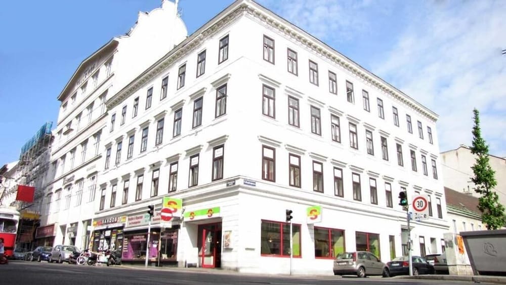 Hotel Hotel Pension Walzerstadt