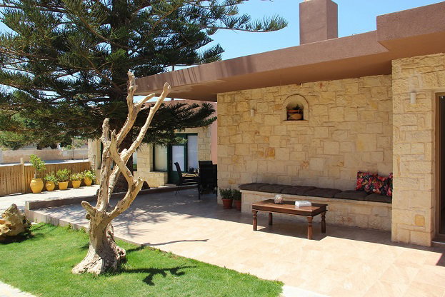 dal travel Kri Kri Village