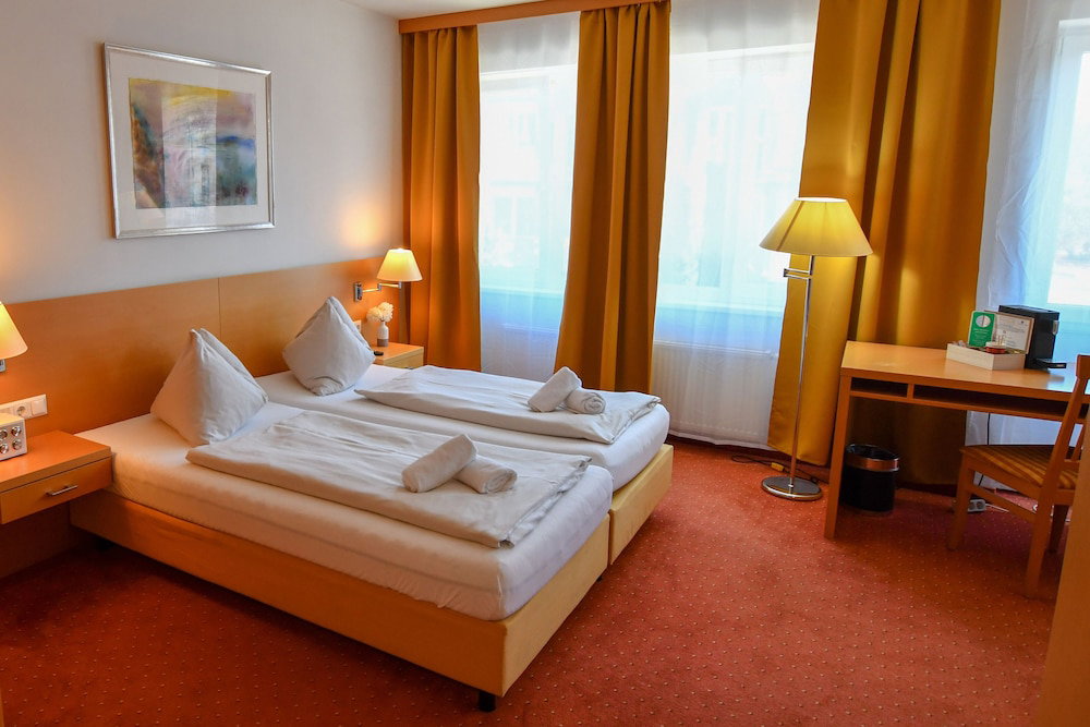 Hotel Roomrent55