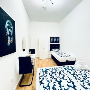 Hotel 5Br Apartment Near Kaufpark Alterlaa cazare Perchtoldsdorf