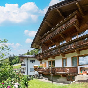 Hotel Chalet In Mayrhofen Near Penken Ski Lift cazare Mayrhofen