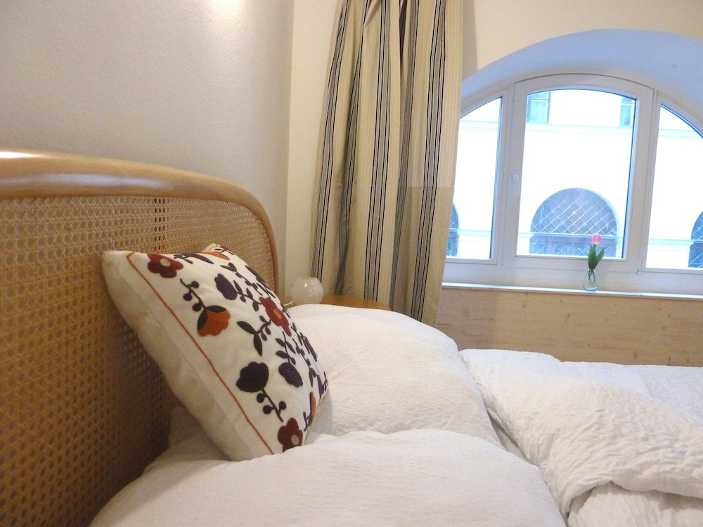 Hotel Sobieski Apartments Historic City
