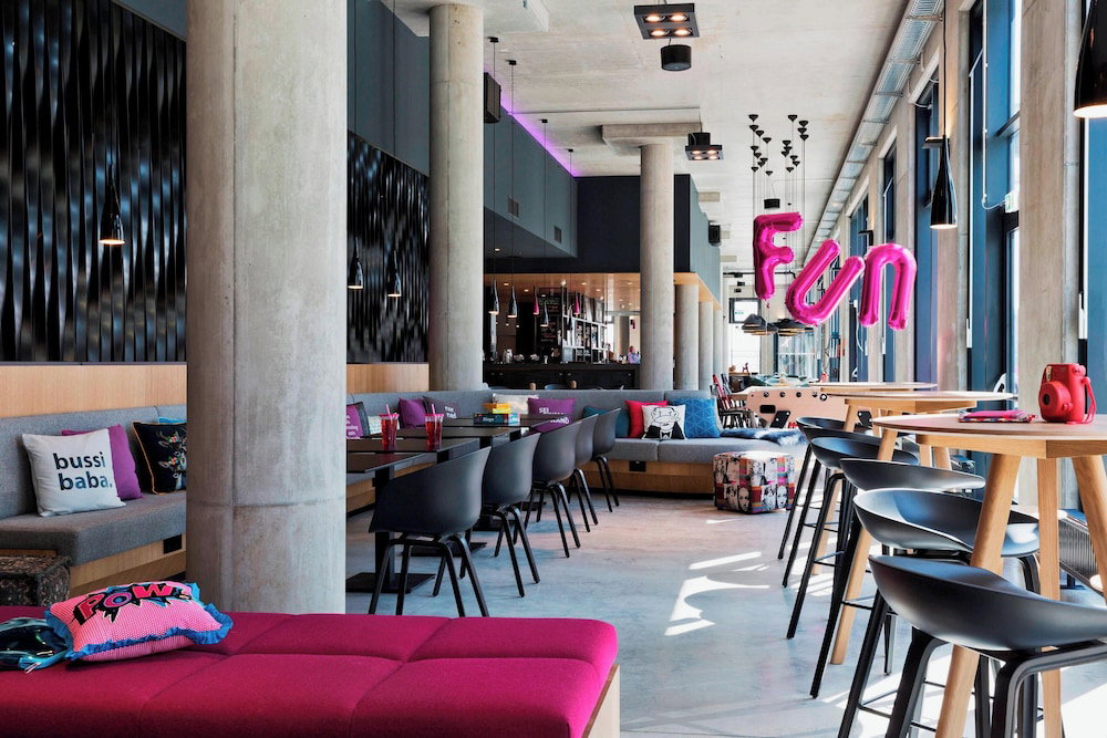 Hotel Moxy Vienna Airport