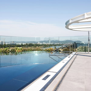 Hotel Skyline Suite - Danube-View Balcony&Pool cazare Floridsdorf