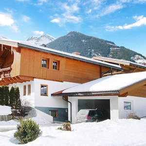 Hotel House In Krimml Near Waterfalls & Hiking Trails cazare Krimml