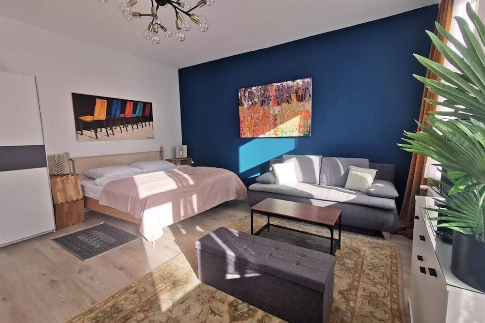 Hotel Blue Palm - 60M2 - Cozy, Central With A Green View