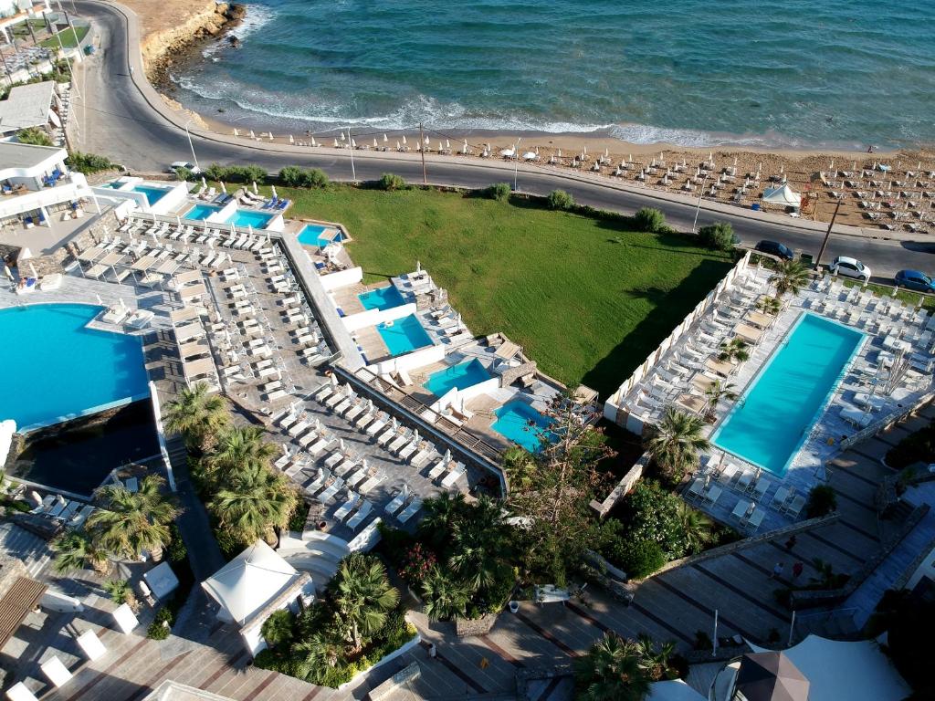 dal travel The Island Hotel (Adults Only)