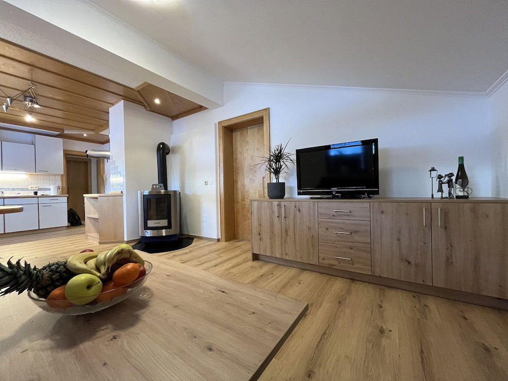 Hotel Apartment In Wald Near Krimml Waterfalls