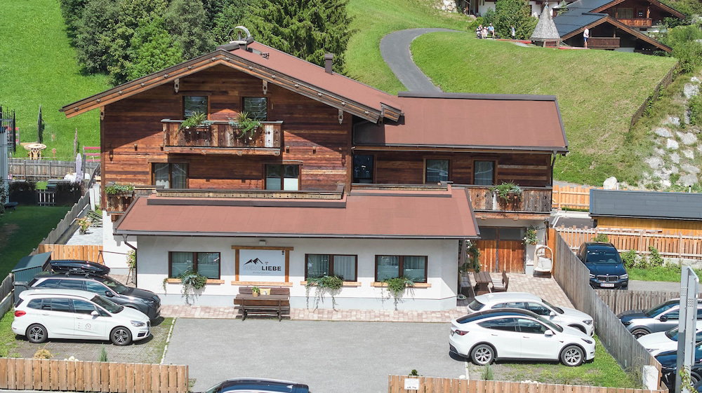 Hotel Bergliebe - Boutique Apartment Saalbach