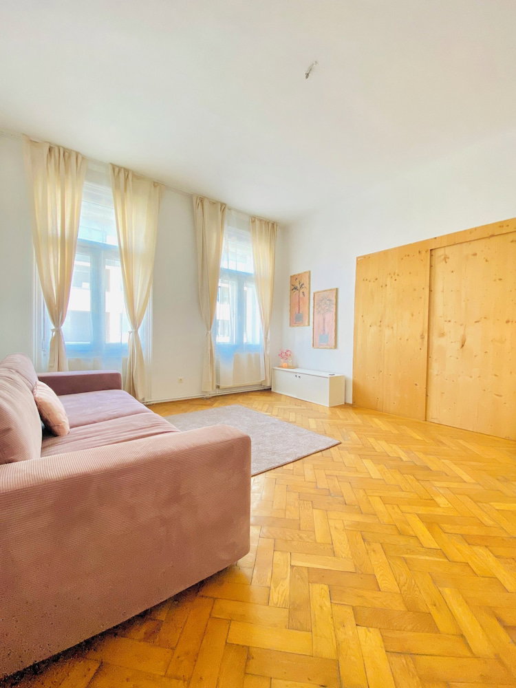 Hotel Cozy 2Br Apartment Near Westbahnhof