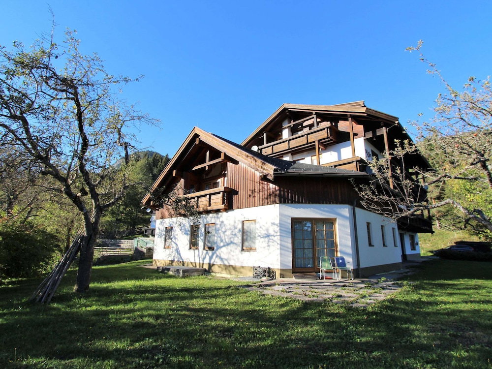 Hotel Apartment In St. Stefan Near Nassfeld