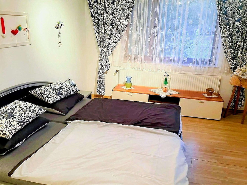 Hotel Chalet In Flattnitz Near Ski Slopes & Lakes