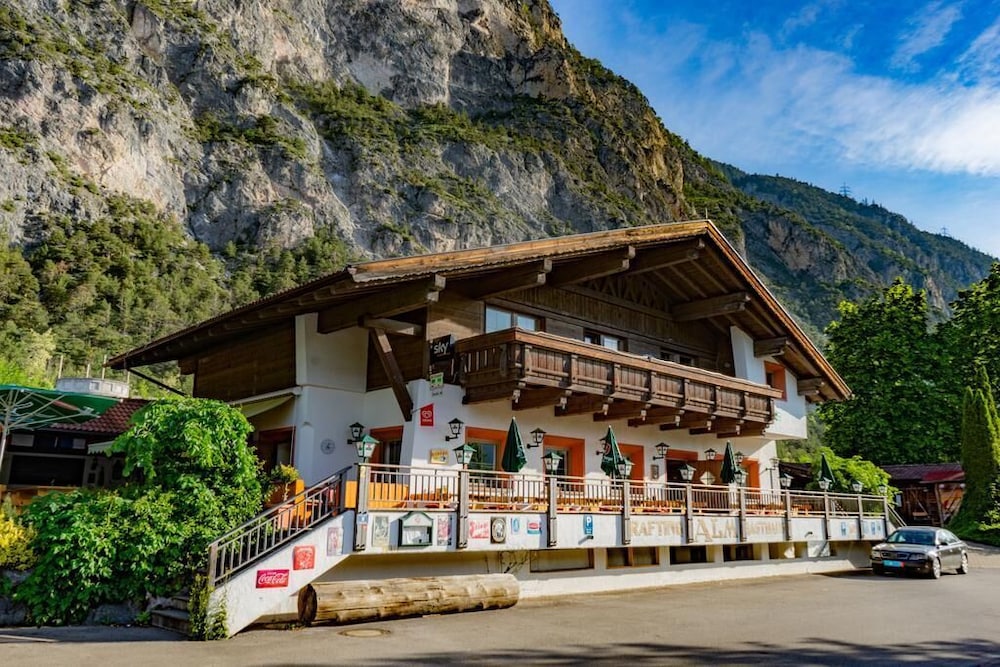 Hotel Gasthof Rafting Alm