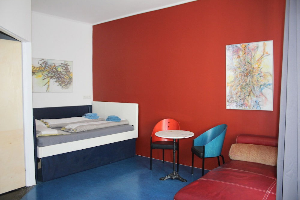 Hotel Alina's