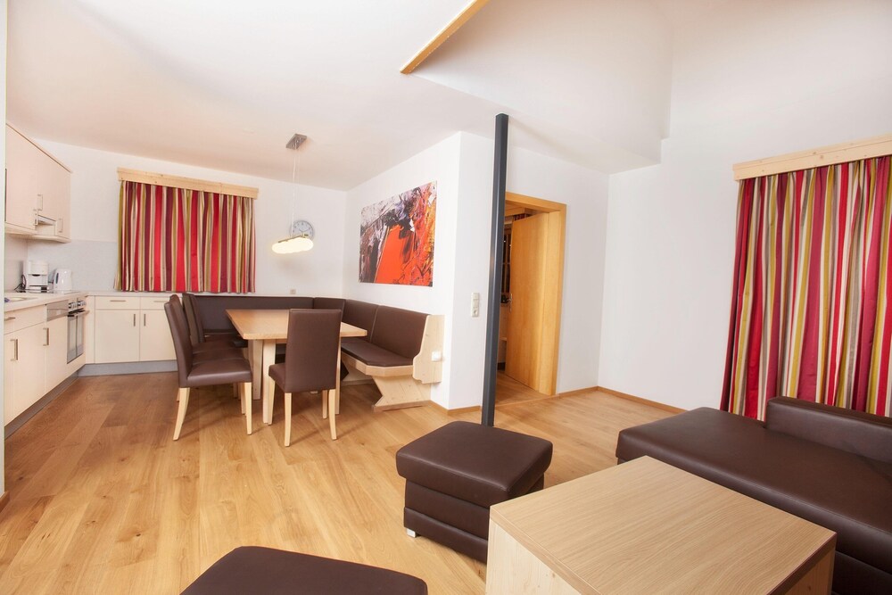Hotel Apartment In Wald Im Pinzgau With A Magnificent View