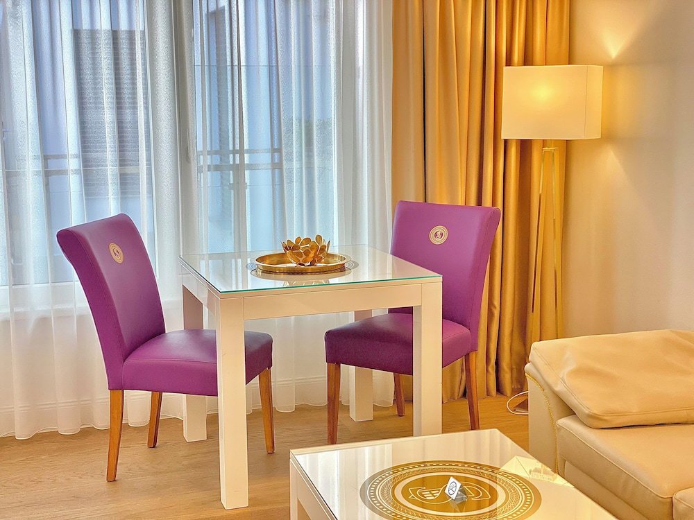 Vienna International Living