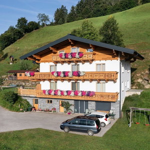 Hotel Cozy Apartment In Sankt Johann Im Pongau Near Ski Area cazare Sankt Johann im Pongau