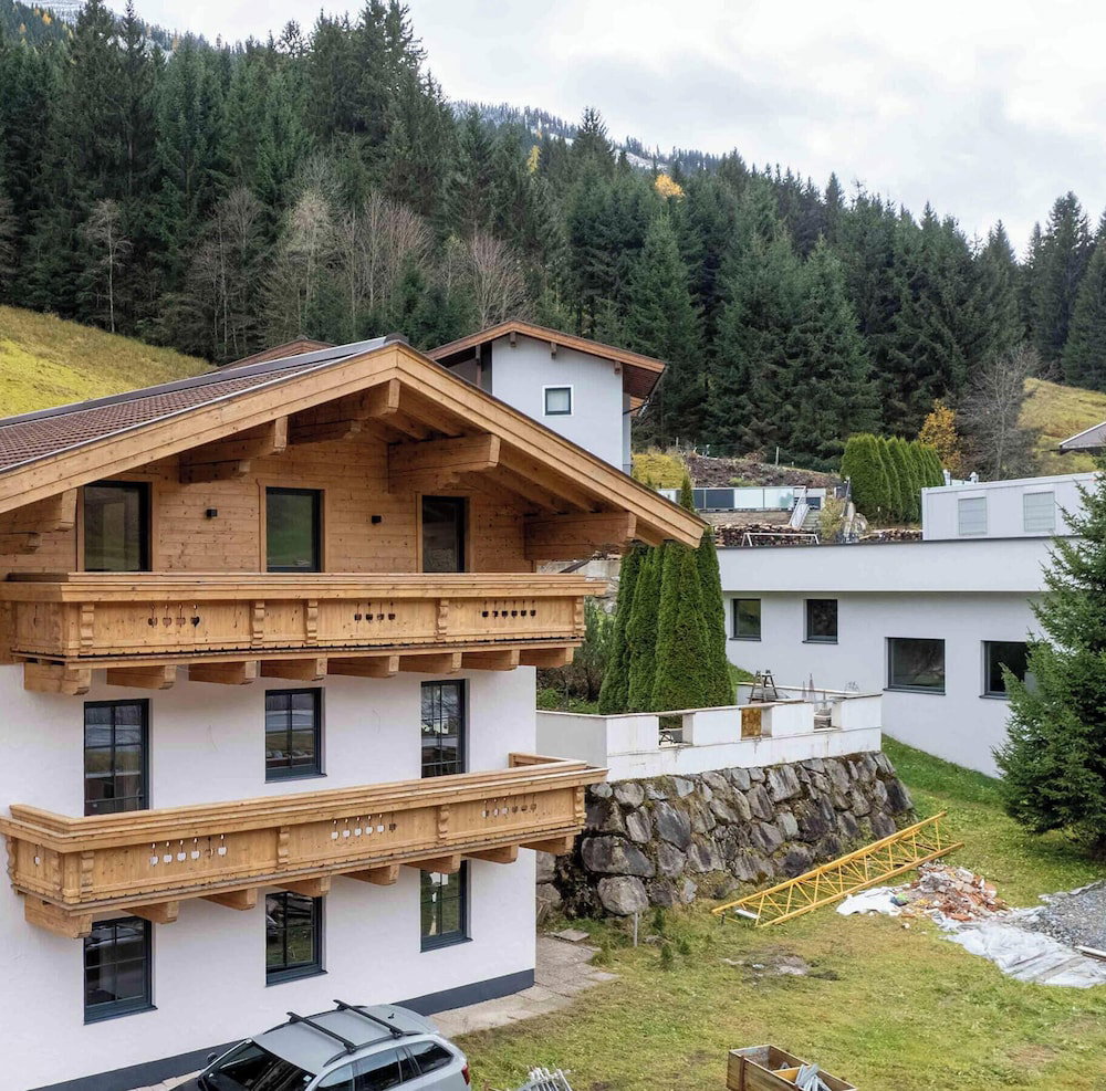 Hotel Alpenglück Apartments By We Rent