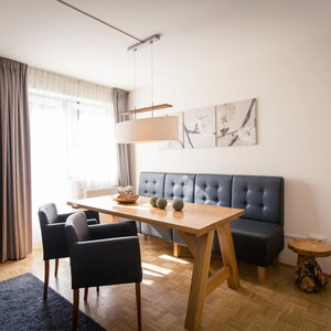 Hotel Lovely Apartment With Balcony cazare Ramingstein