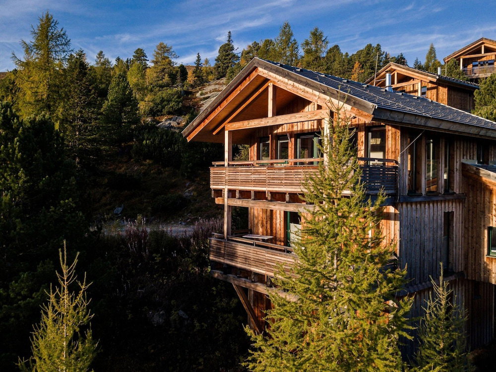 Hotel Chalet In Austria Near Ski Slope & Sauna
