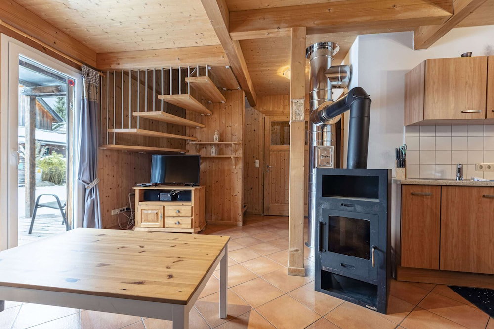 Hotel Holiday Home #46 With 2 Bedrooms For 6 People