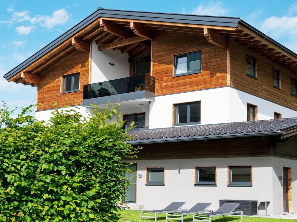 Hotel Apartment In Bramberg Near Cable Car