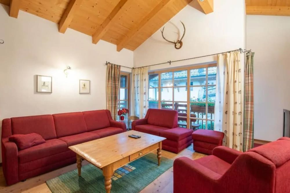 Hotel Charming Detached Chalet In Wald Im Pinzgau