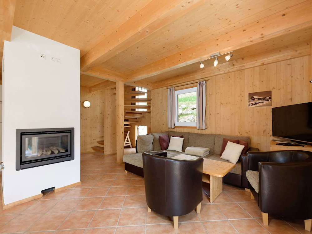 Hotel Chalet In Hohentauern Near Ski Lift